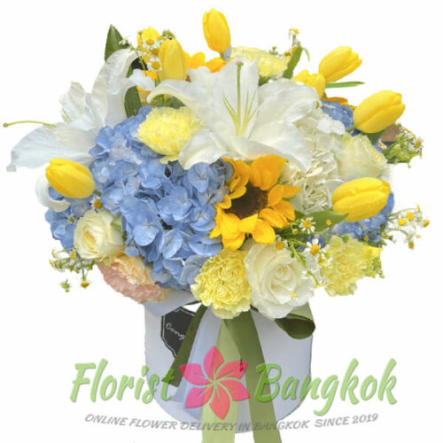Love and Tenderness flower box - Florist-Bangkok