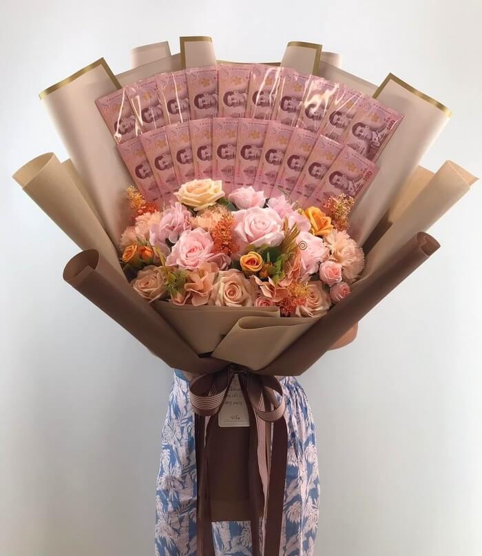2 000 THB gift bouquet - Florist-Bangkok