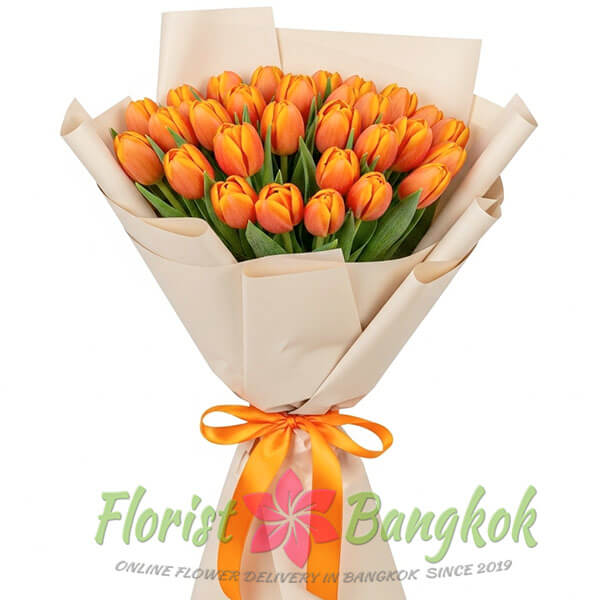 Florist-Bangkok fkiwer shop - 25 Orange Tulips (Sunny Style bouquet)